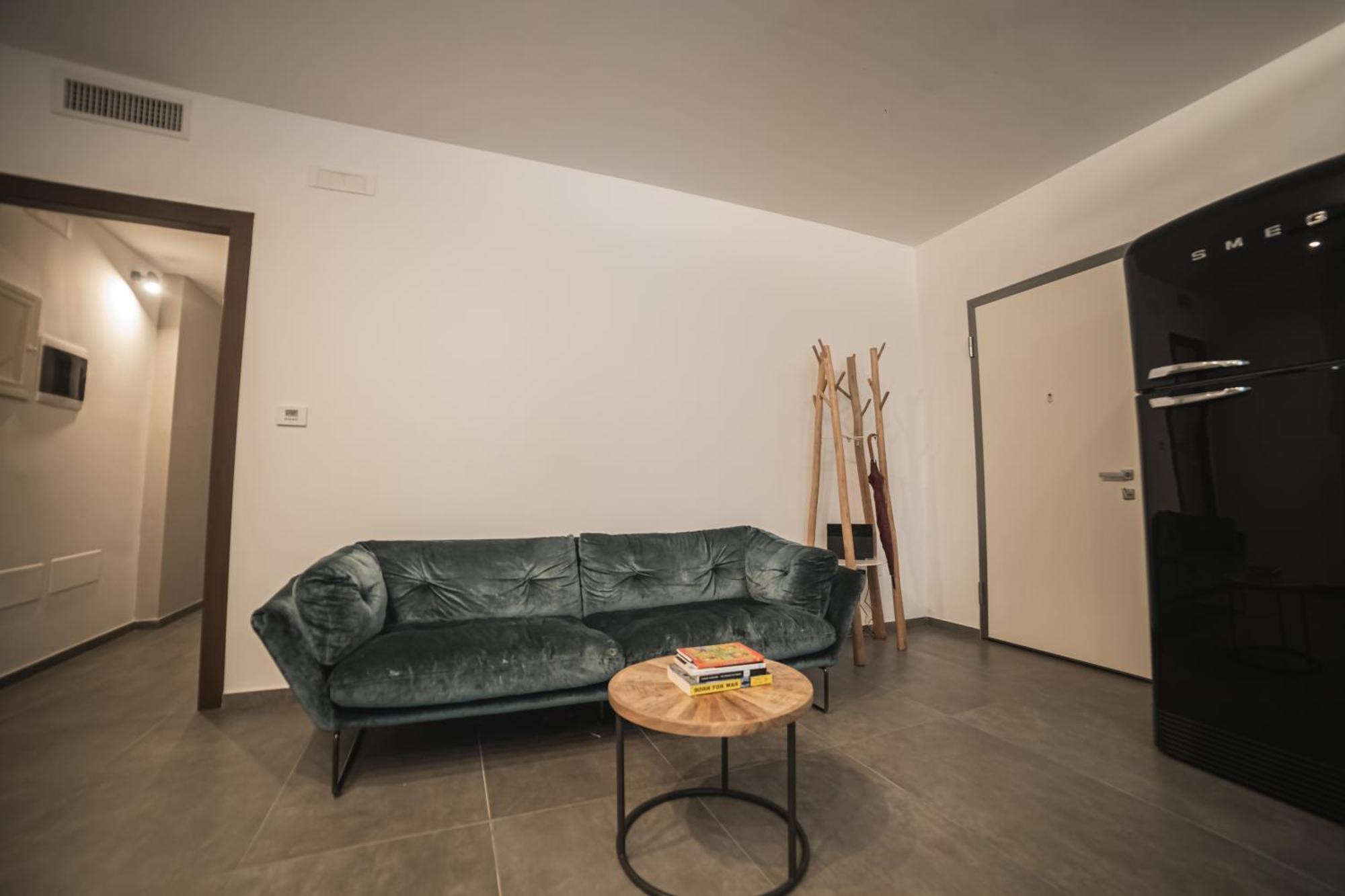 Suite Piazza Mazzini 90 Mq 5 Lecce Esterno foto